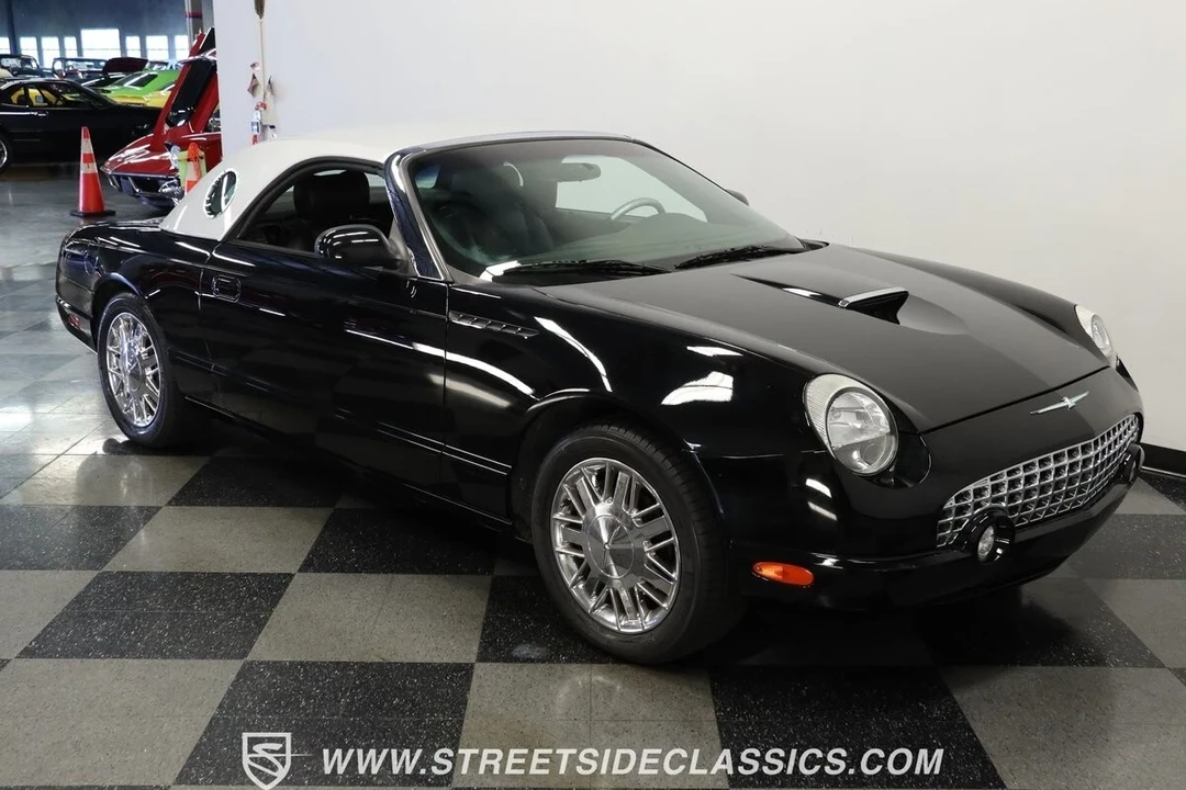 2002 Ford Thunderbird 11th Gen - Image 14 of 21