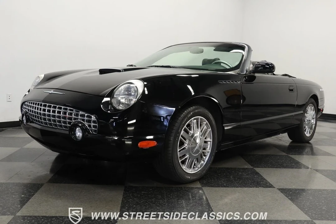 2002 Ford Thunderbird 11th Gen - Image 21 of 21