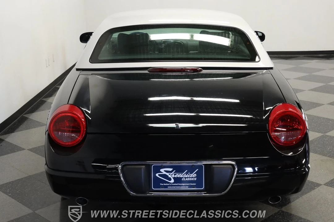 2002 Ford Thunderbird 11th Gen - Image 10 of 12