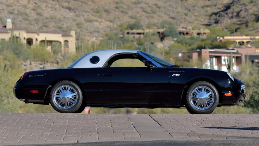 2002 Ford Thunderbird 11th Gen - Image 2 of 29