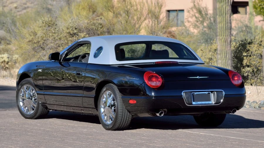 2002 Ford Thunderbird 11th Gen - Image 13 of 29
