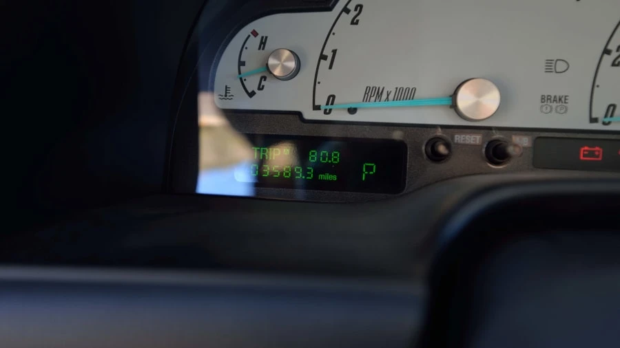 2002 Ford Thunderbird 11th Gen - Image 28 of 29