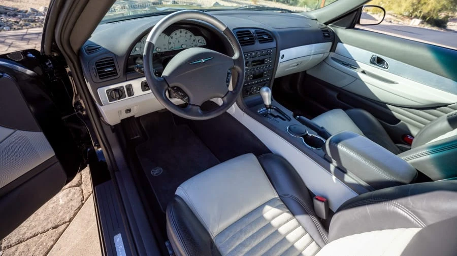 2002 Ford Thunderbird 11th Gen - Image 4 of 23