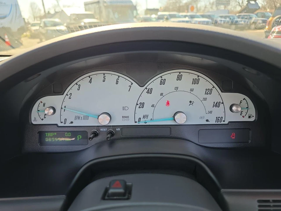 2002 Ford Thunderbird 11th Gen - Image 11 of 21