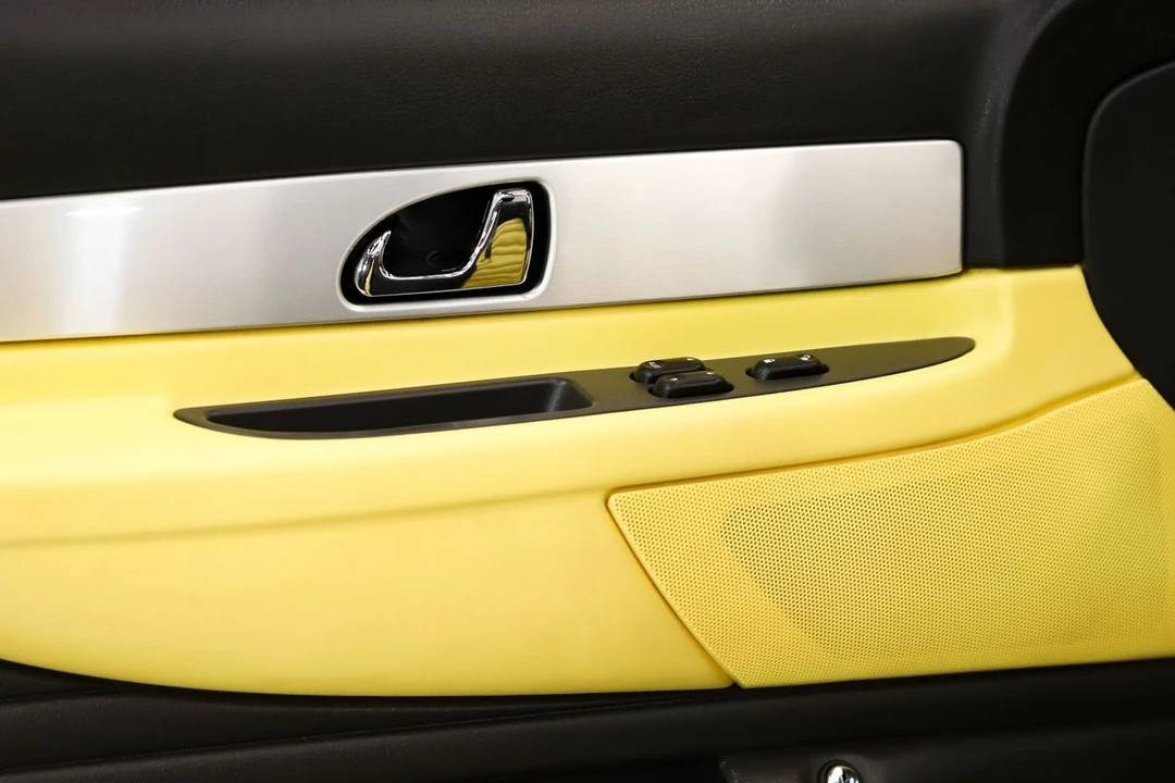 2002 Ford Thunderbird 11th Gen - Image 10 of 31