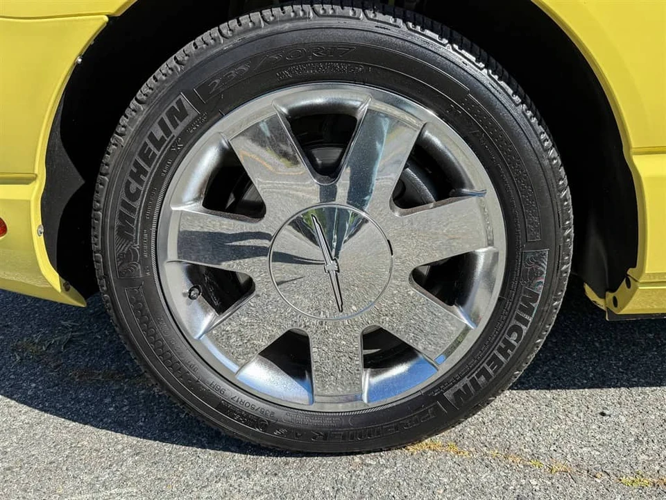 2002 Ford Thunderbird 11th Gen - Image 20 of 31