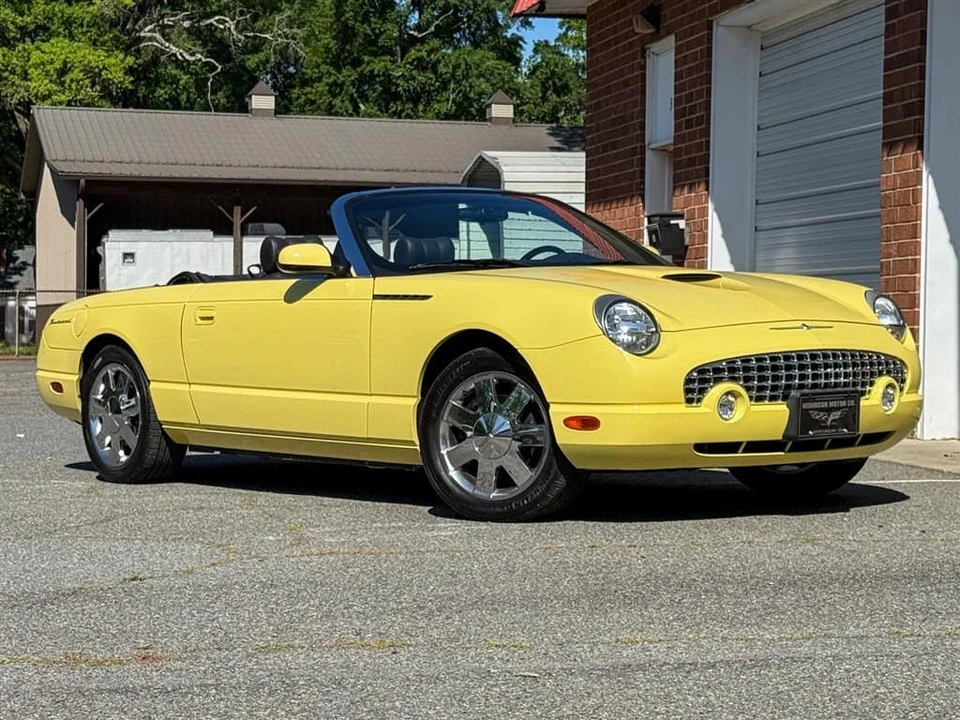 2002 Ford Thunderbird 11th Gen - Image 30 of 31