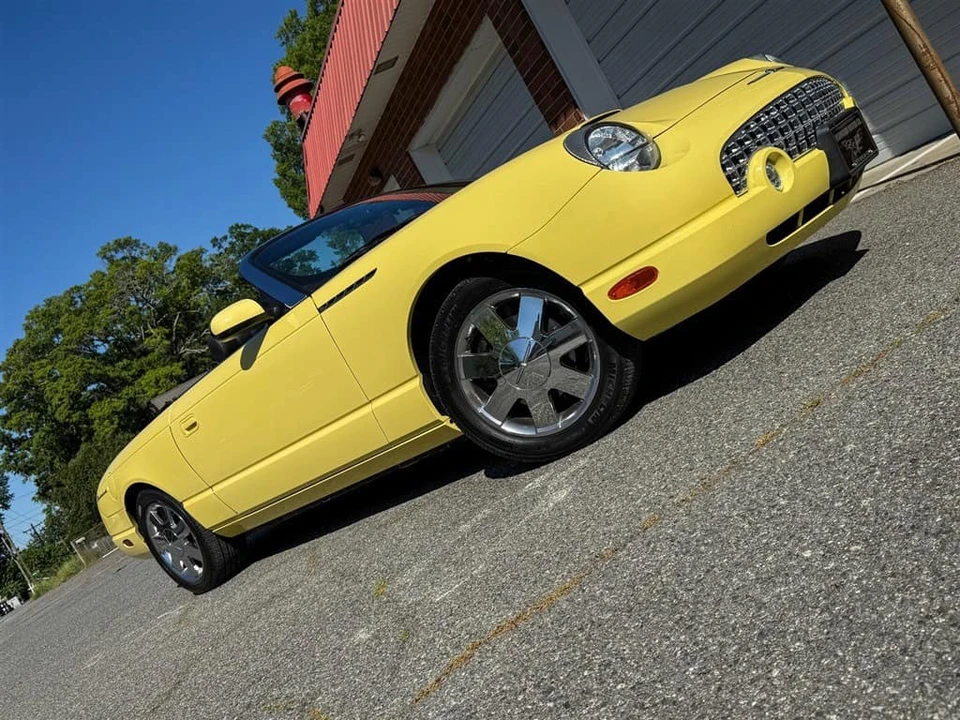 2002 Ford Thunderbird 11th Gen - Image 31 of 31
