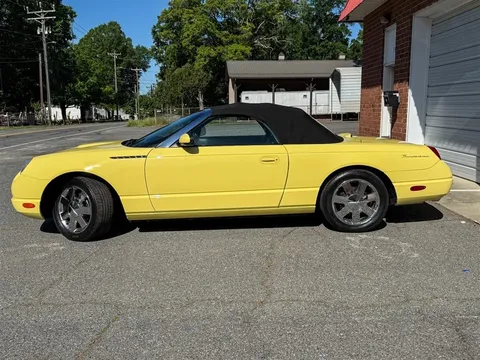 2002 Ford Thunderbird 11th Gen - Image 3 of 31