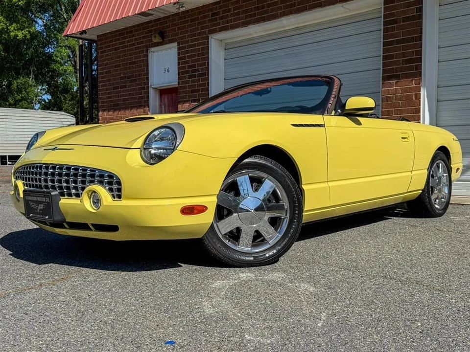 2002 Ford Thunderbird 11th Gen - Image 5 of 31