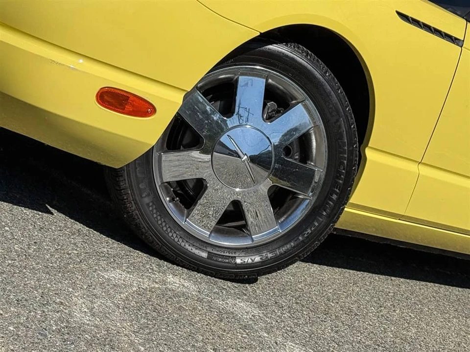 2002 Ford Thunderbird 11th Gen - Image 8 of 31