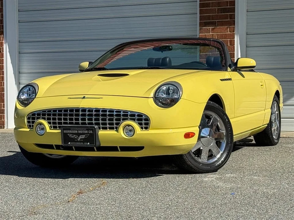 2002 Ford Thunderbird 11th Gen - Image 10 of 31