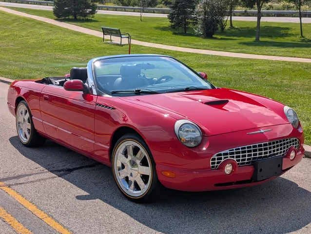2002 Ford Thunderbird 11th Gen - Image 2 of 13