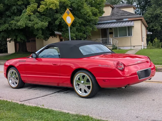 2002 Ford Thunderbird 11th Gen - Image 5 of 13