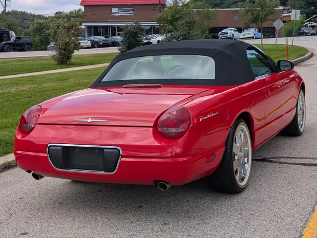 2002 Ford Thunderbird 11th Gen - Image 4 of 13