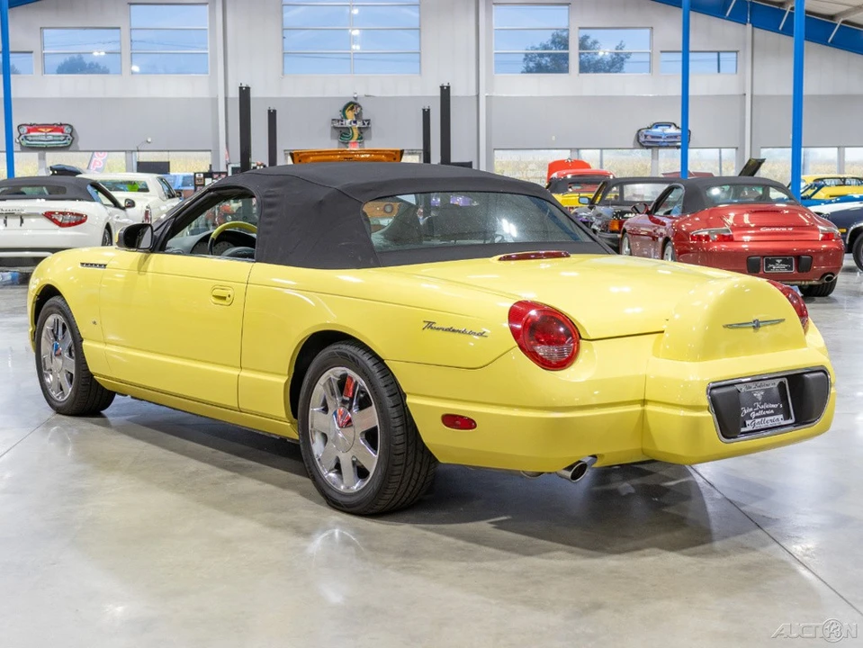 2002 Ford Thunderbird 11th Gen - Image 13 of 21