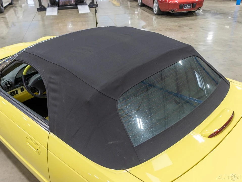 2002 Ford Thunderbird 11th Gen - Image 19 of 21