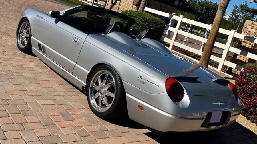 2002 Ford Thunderbird 11th Gen - Image 3 of 16