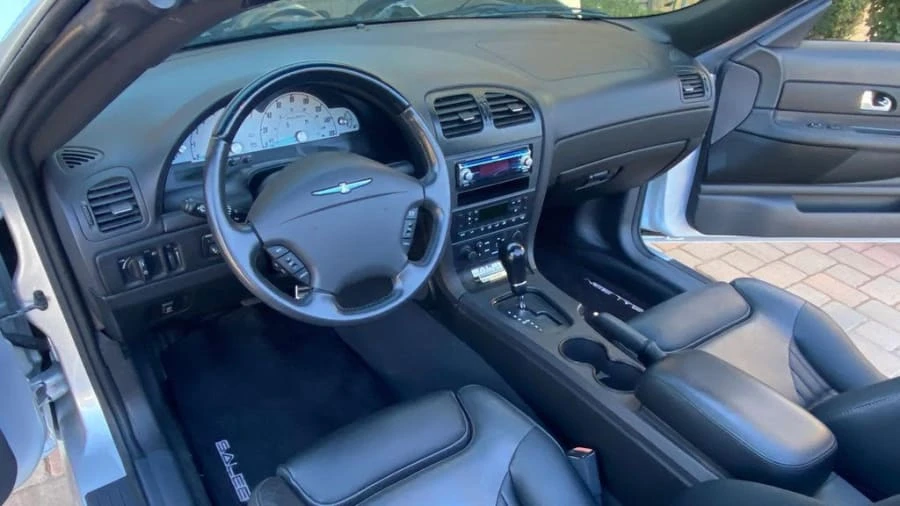 2002 Ford Thunderbird 11th Gen - Image 5 of 16