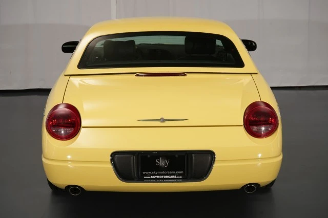 2002 Ford Thunderbird 11th Gen - Image 25 of 31