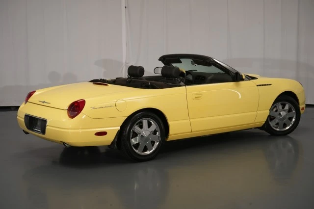 2002 Ford Thunderbird 11th Gen - Image 21 of 31