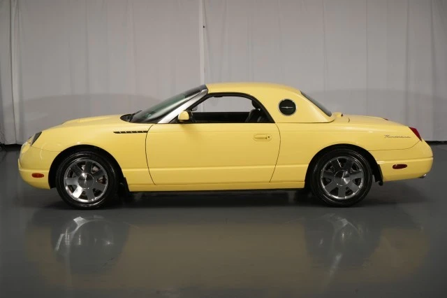 2002 Ford Thunderbird 11th Gen - Image 2 of 31