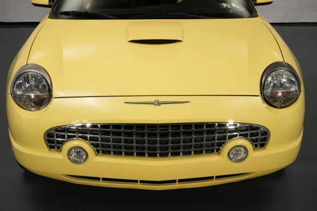 2002 Ford Thunderbird 11th Gen - Image 15 of 31