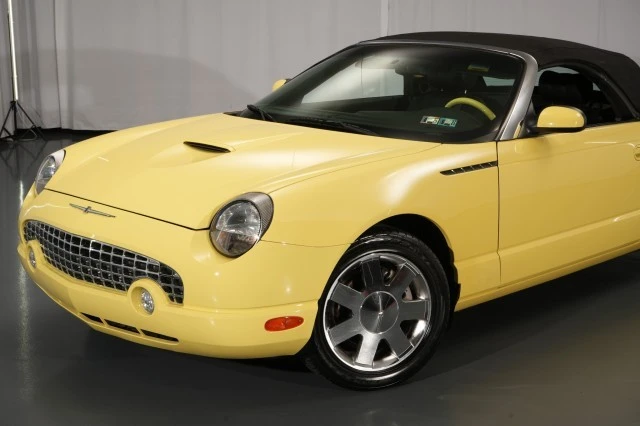2002 Ford Thunderbird 11th Gen - Image 9 of 31