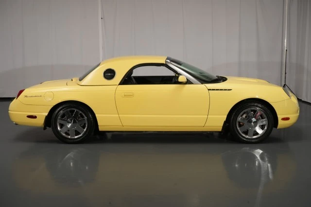 2002 Ford Thunderbird 11th Gen - Image 20 of 31