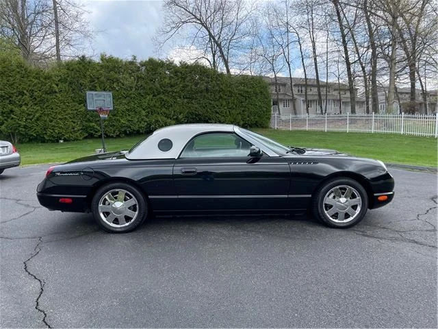 2002 Ford Thunderbird 11th Gen - Image 4 of 23