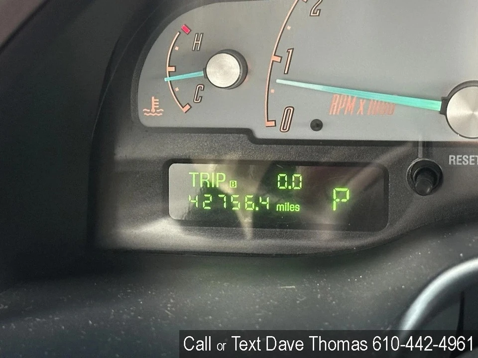 2002 Ford Thunderbird 11th Gen - Image 15 of 21