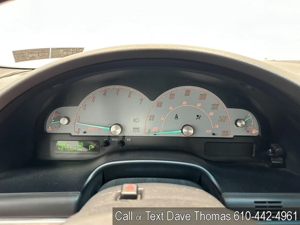 2002 Ford Thunderbird 11th Gen - Image 16 of 21