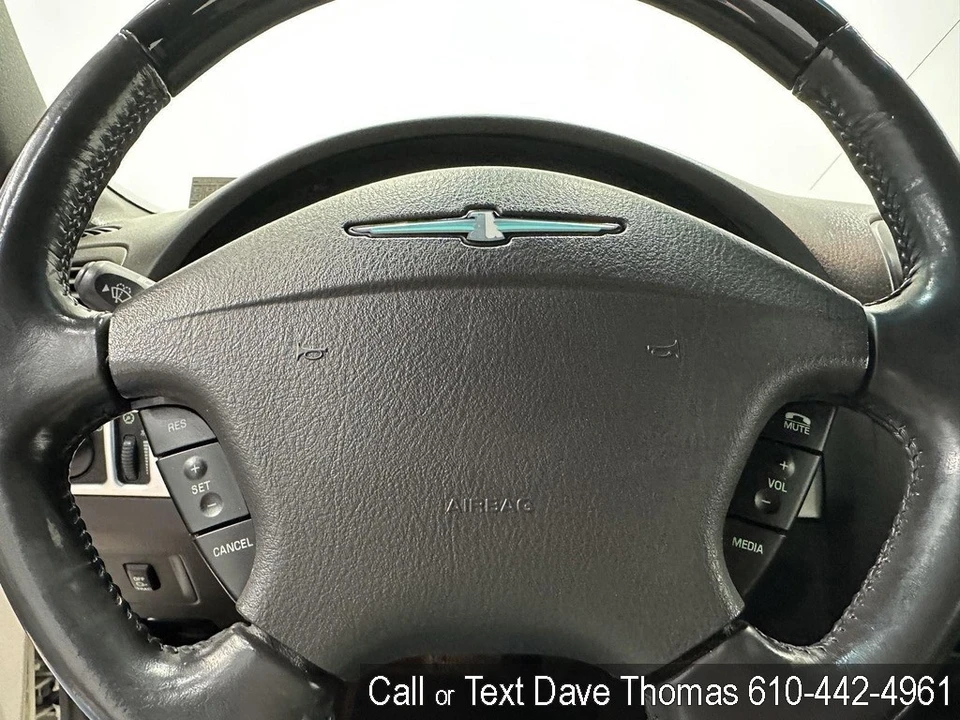 2002 Ford Thunderbird 11th Gen - Image 17 of 21