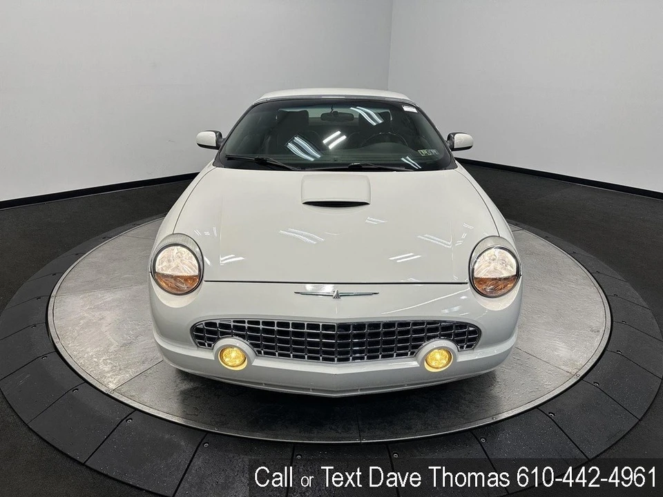 2002 Ford Thunderbird 11th Gen - Image 2 of 21