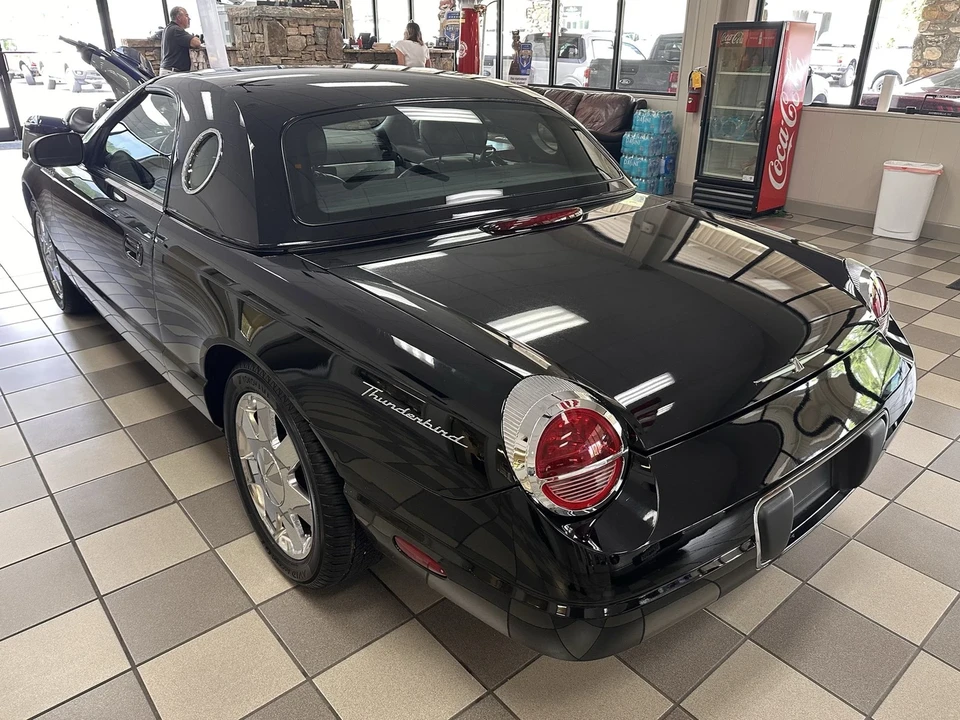2002 Ford Thunderbird 11th Gen - Image 5 of 21