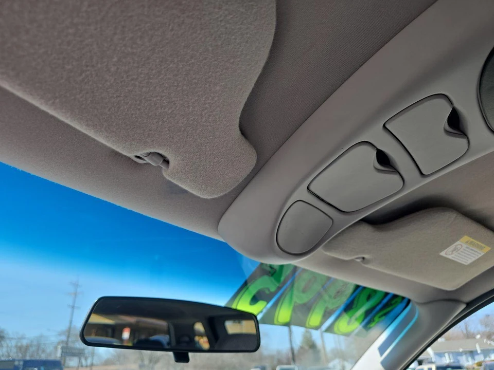 2002 Ford - Image 23 of 31