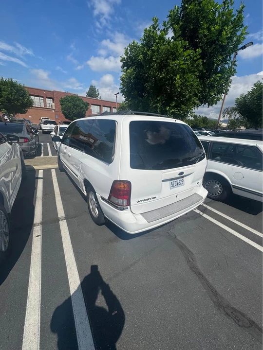 2002 Ford - Image 3 of 10