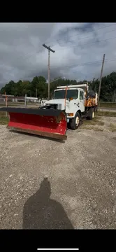 2002 Ford DT 466 Dump Truck