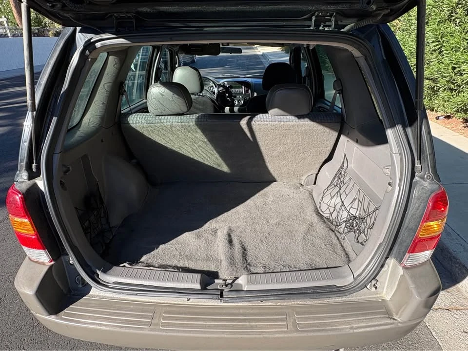 2002 Ford Escape - Image 8 of 11