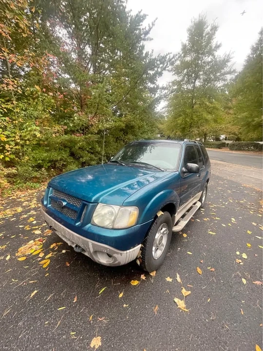 2002 Ford Explorer 2nd Gen - Image 1 of 4