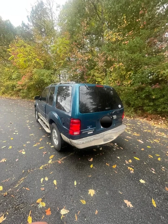 2002 Ford Explorer 2nd Gen - Image 2 of 4