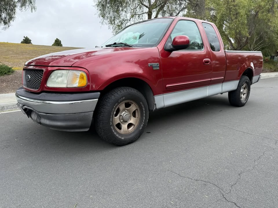 2002 Ford F-150 10th Gen - Image 2 of 14