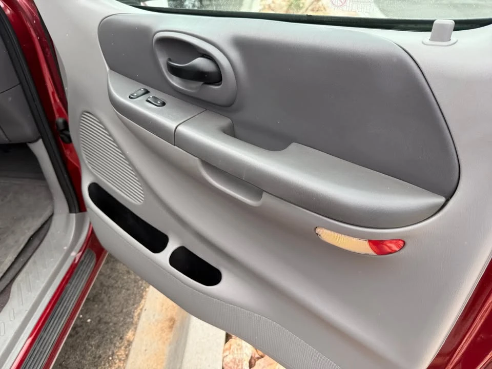 2002 Ford F-150 10th Gen - Image 13 of 14