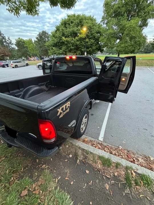 2002 Ford F-150 10th Gen - Image 6 of 12