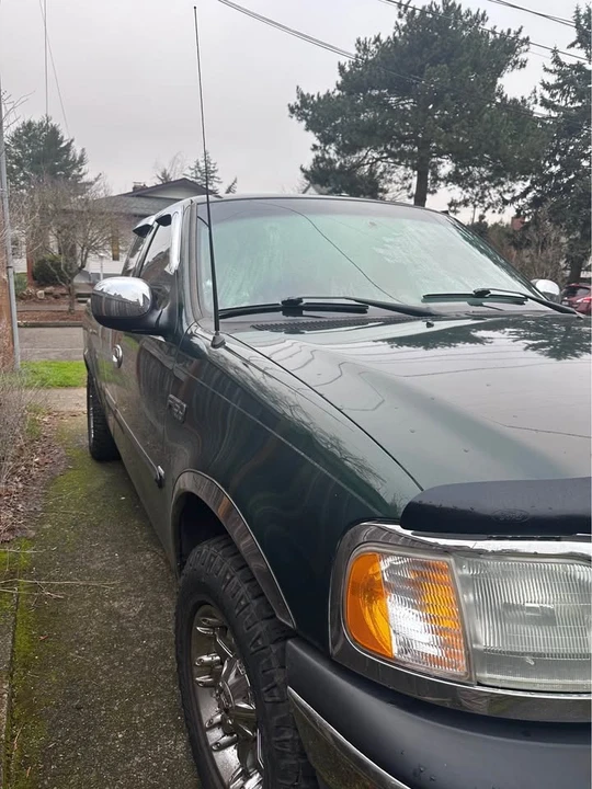 2002 Ford F-150 10th Gen - Image 2 of 3