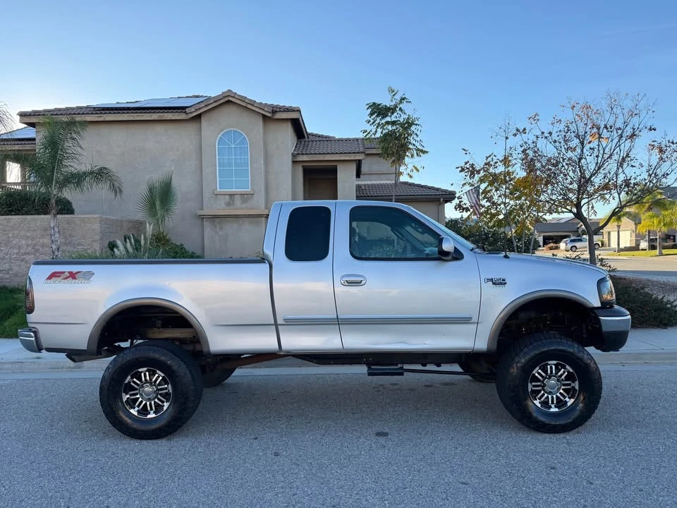2002 Ford F-150 10th Gen - Image 5 of 15