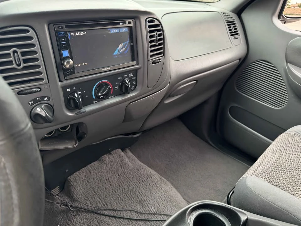 2002 Ford F-150 10th Gen - Image 7 of 12