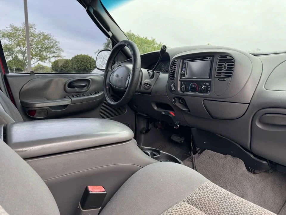 2002 Ford F-150 10th Gen - Image 8 of 12