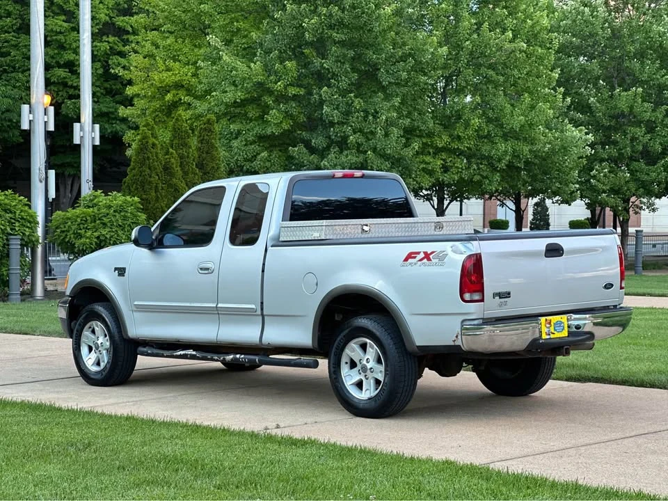 2002 Ford F-150 10th Gen - Image 3 of 12