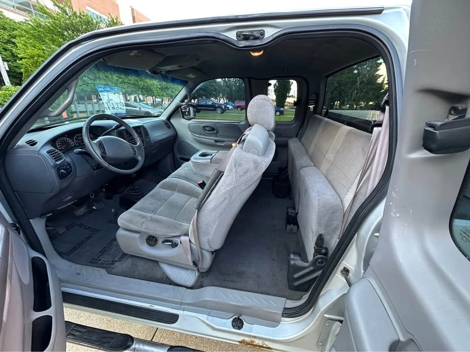 2002 Ford F-150 10th Gen - Image 10 of 12
